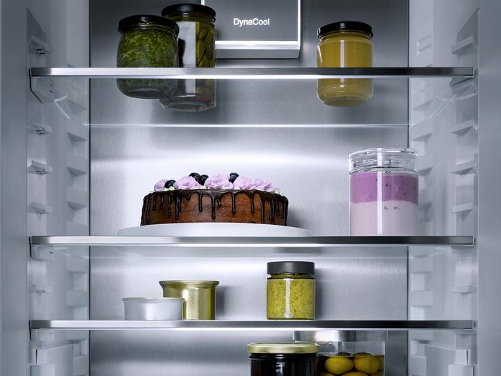 Actual product image Miele K 7778 C (276 l)