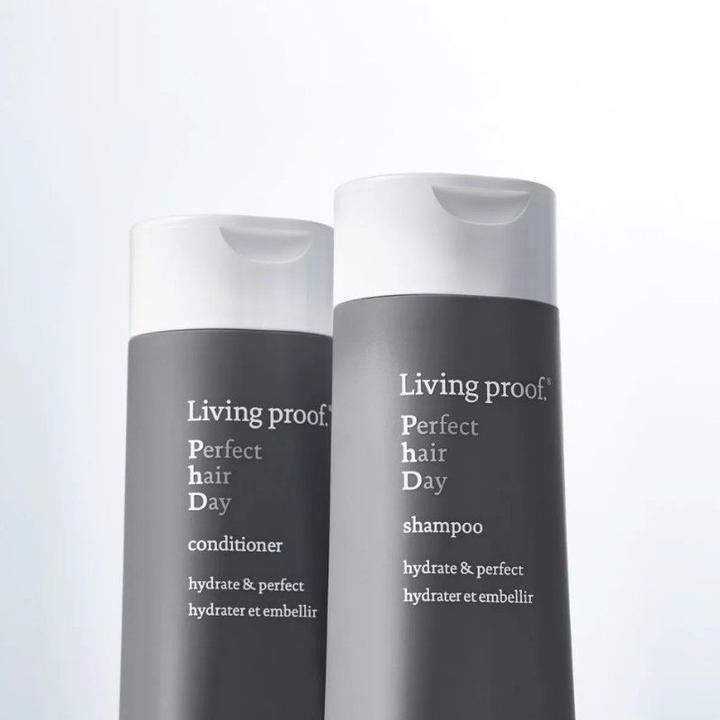 Actual product image Living Proof Perfect Hair Day (236 ml)