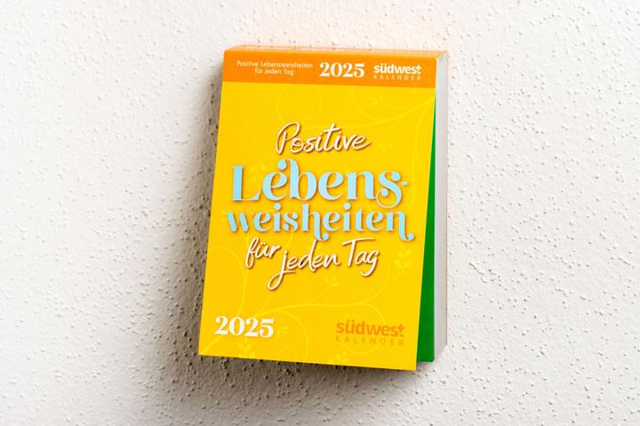 Produktbild Positive Lebensweisheiten für jeden Tag 2025 - Tagesabreisskalender zum Aufstellen oder Auf (Deutsch)