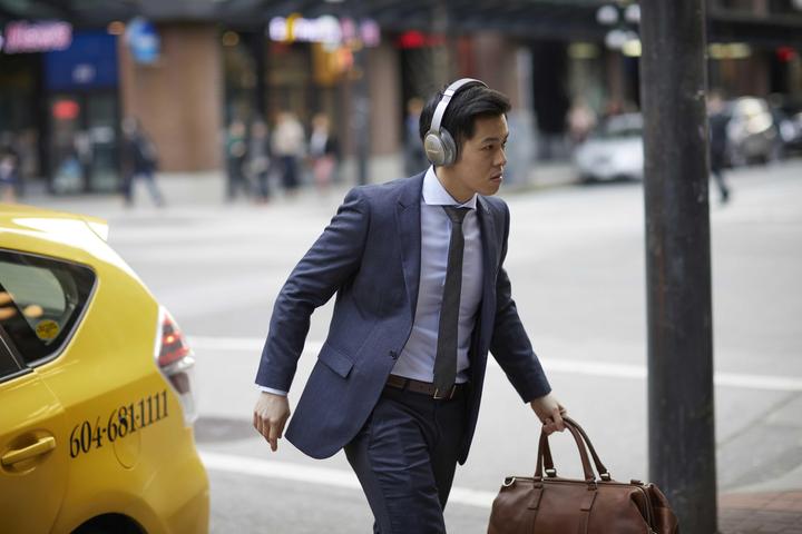 Produktbild Bose QuietComfort 35 II (ANC, 20 h, Kabellos, Kabelgebunden)