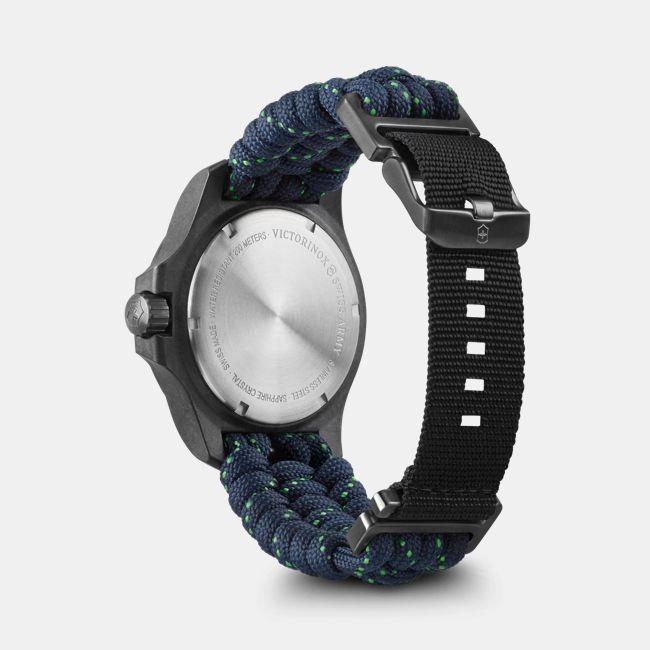 Actual product image Victorinox I.n.o.x. Carbon (Analogue wristwatch, Swiss made, 43 mm)