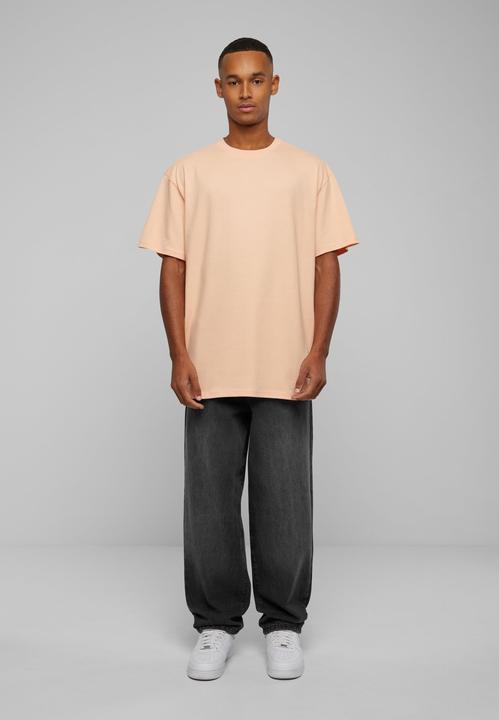 Actual product image Urban Classics Heavy Oversized Tee - 1560 (L)