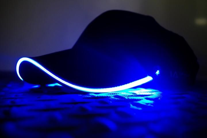 Produktbild IIIuminated Apparel Glow Baseball Cap