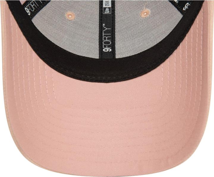 Image du produit New Era 9Forty Strapback Femme Cap - SUEDE FC Chelsea rose
