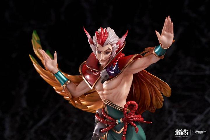 Actual product image Hobbymax League of Legends statuette PVC 1/7 Rakan 32 cm