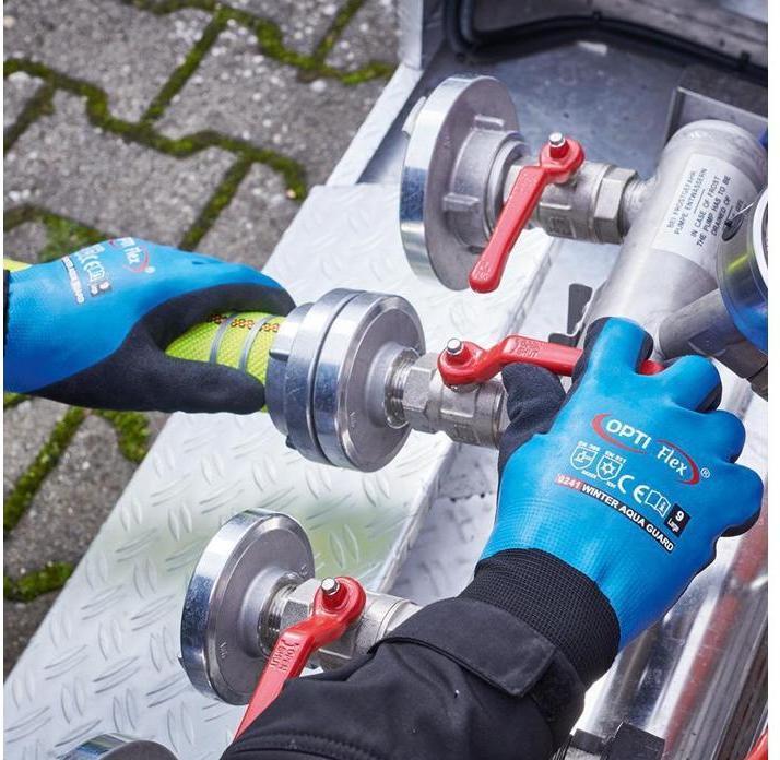 Actual product image Opti Flex Gloves Winter Aqua Guard size 11 black/blue EN 388, EN 511 PPE category II (11)