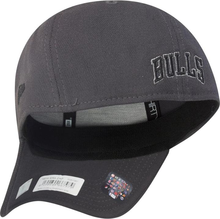 Immagine prodotto New Era Cappellino 39Thirty Stretch - Chicago Bulls grafite (M/L)