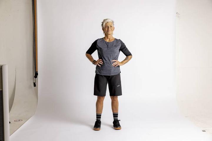 Image du produit iXS Carve "Hip-Hugger" short femmes (36)