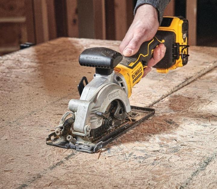 Image du produit DeWalt DCS571N-XJ