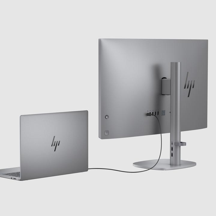 Produktbild HP OmniStudio X 27-cs0075ng All-in-One PC 68,58cm (27 Zoll) (Intel Core Ultra 7 155H, 32.77 GB, 1000 GB)