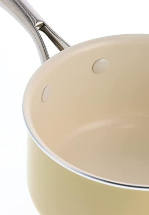Actual product image Greenline Porpoise Geel 4-delige steelpanset met deksel - inductie - anti-aanbak - PFAS-vrij (18 cm, Saucepan, Aluminium)