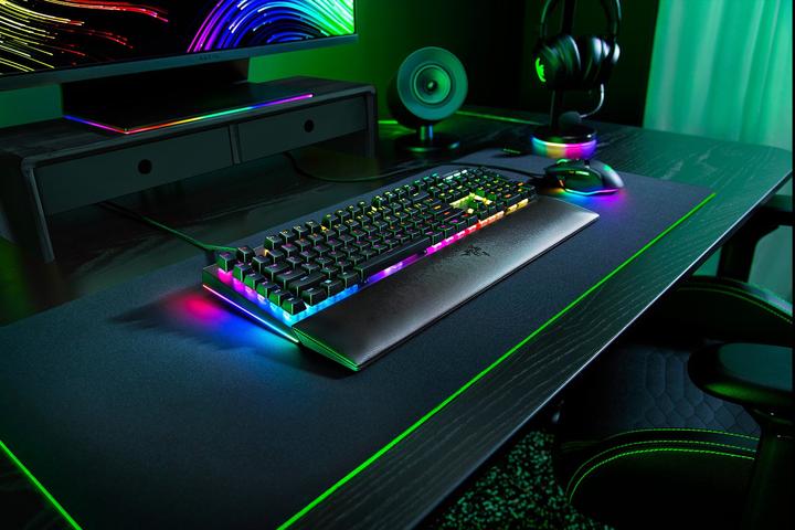 Immagine prodotto Razer BlackWidow V4 (DE, Cablato)