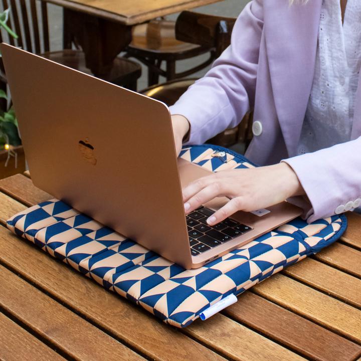 Produktbild Kind Bag Laptop Sleeve 13" Navy Coffee (13", Universal)