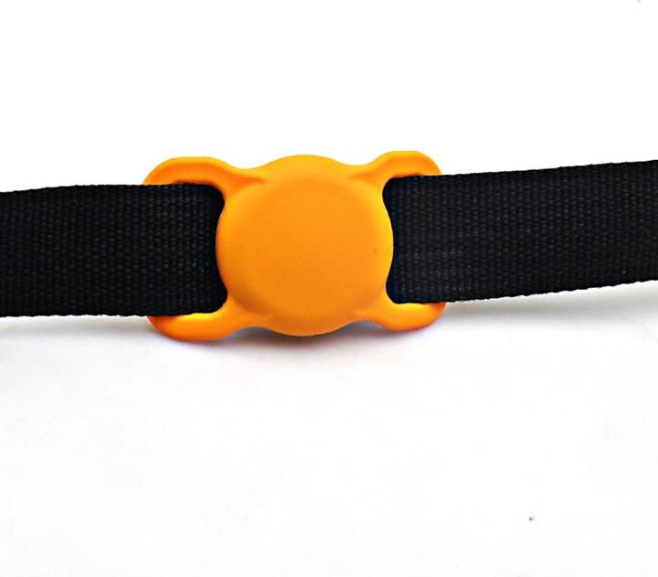 Actual product image Ueli Express Silicone Dog and Cat Collar Holder for Apple AirTag Black