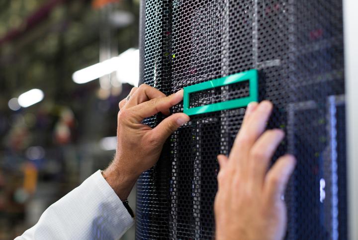 HPE E Chassis Intrusion Detection Kit to ProLiant DL360 G10