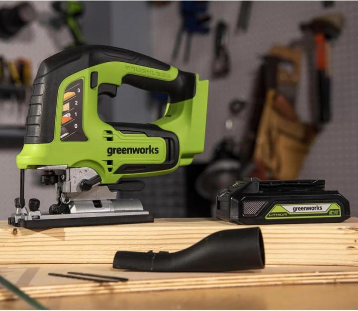 Actual product image Greenworks Emilia