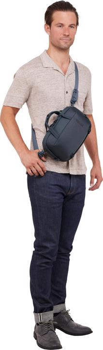 Actual product image Thule Subterra 2 Crossbody 5l - Dark Slate (5 l)