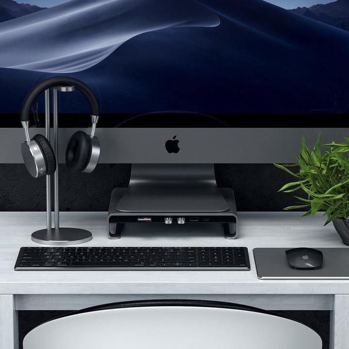 Actual product image Satechi Stand Hub (USB-C, 4 Ports)