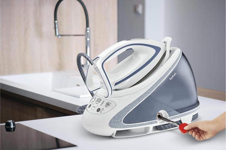 Produktbild Tefal Pro Express Ultimate Care (2400 W, 550 g/min)