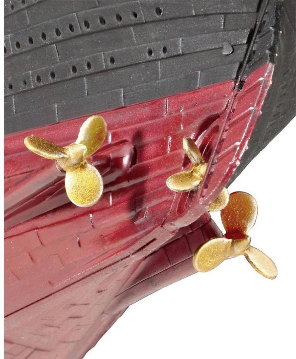 Produktbild Revell R.M.S. Titanic