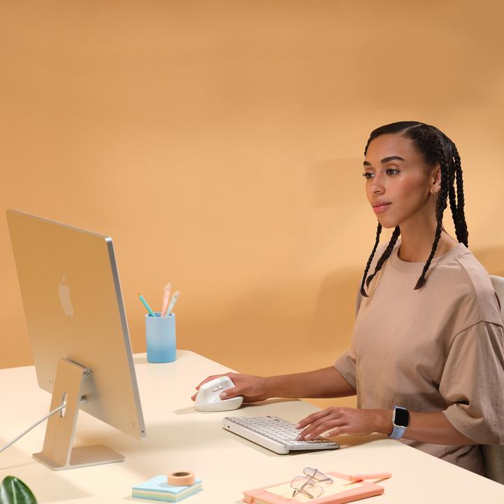 Actual product image Logitech Lift for Mac (Wireless)