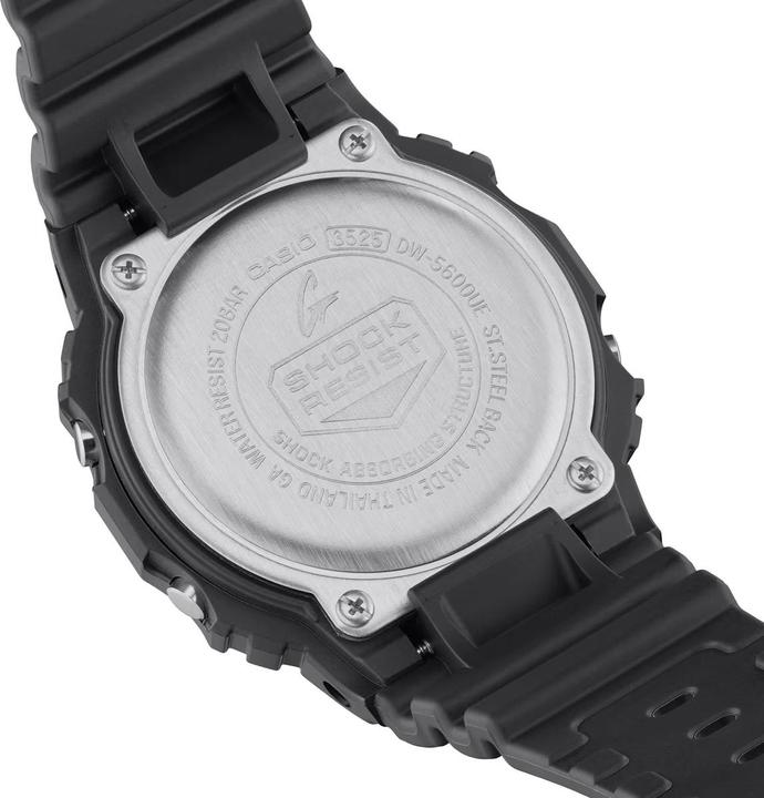 Produktbild G-Shock DW-5600UE-1VER (Taucheruhr, 48.90 mm)