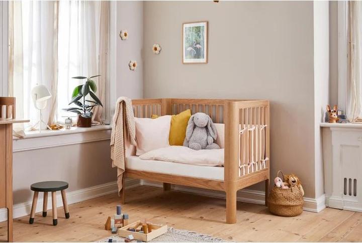 Actual product image Flexa Nova changing unit with cot incl. mattress Oak (Baby cot)