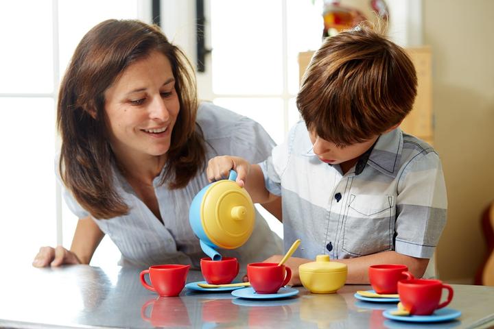 Actual product image Green Toys Tea Set blue