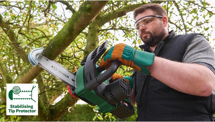 Produktbild Bosch Home & Garden UniversalChain 18 (Akku Kettensäge)