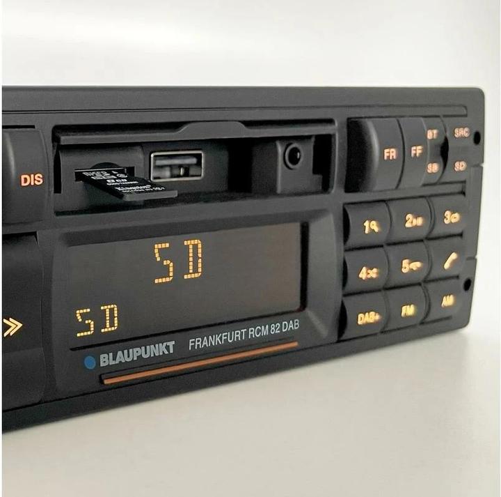 Productafbeelding Blaupunkt Frankfurt RCM82DAB