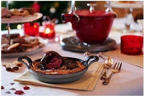 Actual product image Staub Casserole dish