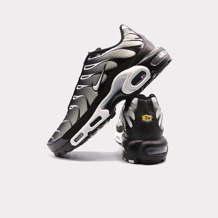 Produktbild Nike Air Max Plus (43)