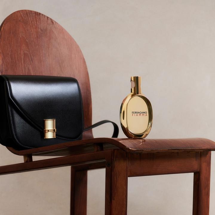 Actual product image Salvatore Ferragamo Fiamma Eau De Parfum 35 ml (Eau de parfum, 35 ml)