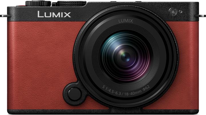 Panasonic Lumix S9 Kit (18 - 40 mm, 24.20 Mpx, Vollformat)