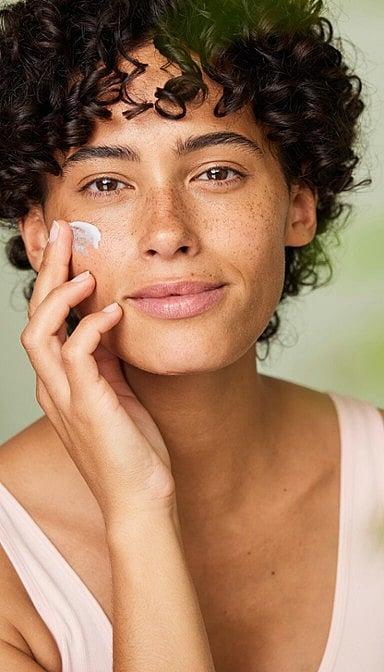 Actual product image Weleda Iris Erfrischende Nachtpflege (30 ml, Night cream)