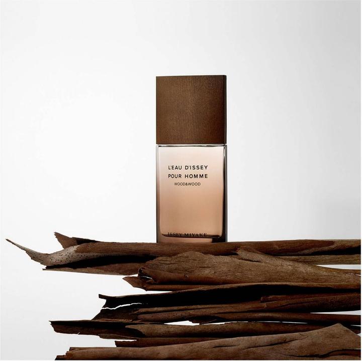 Actual product image Issey Miyake L'Eau D'Issey - Wood & Wood Eau de Parfum (Eau de parfum, 100 ml)