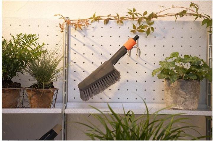 Actual product image Gardena Cleansystem wash set hand brush M soft