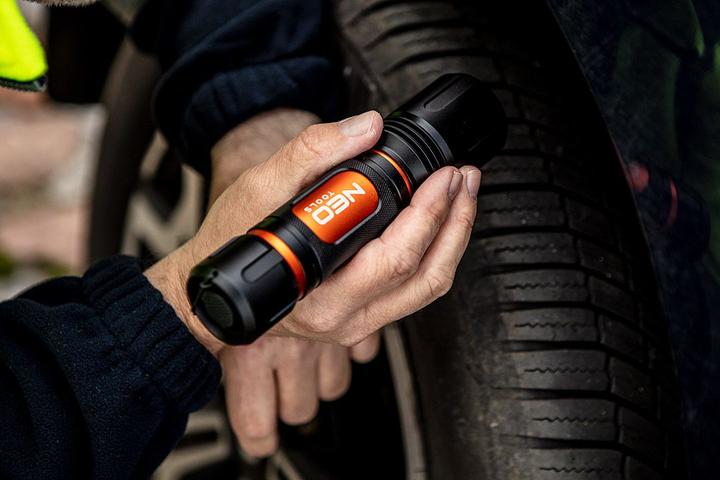 Immagine prodotto Neo Žibintuvėlis Baterija maitinamas žibintuvėlis 6xAA 1500 lm CREE XHP50.2 LED (18.40 cm, 1500 lm)