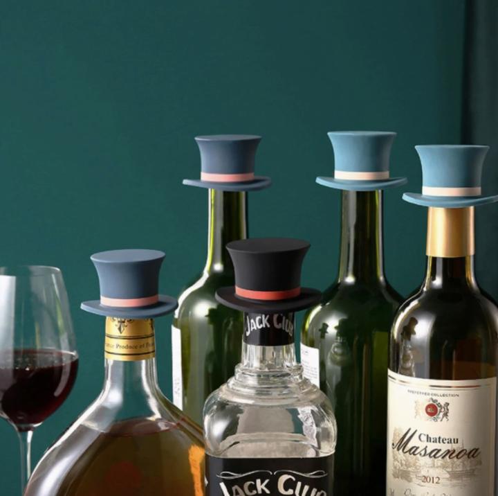Actual product image Homerely Wine stopper and cap Magic Hat blue (Wine stopper)