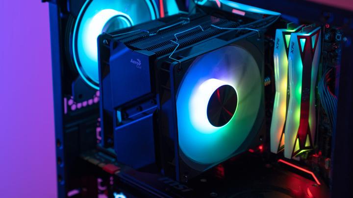 Produktbild AeroCool Rime 4 Dual (120 mm)