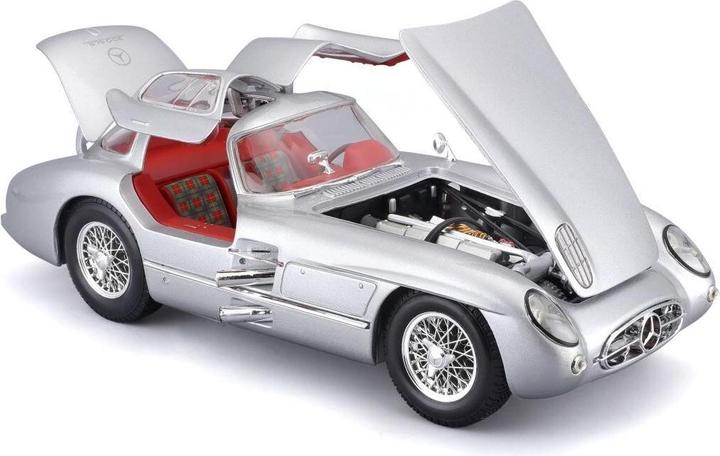 Produktbild Maisto Mercedes Benz 300 SLR Coupe "Uhlenhaut"
