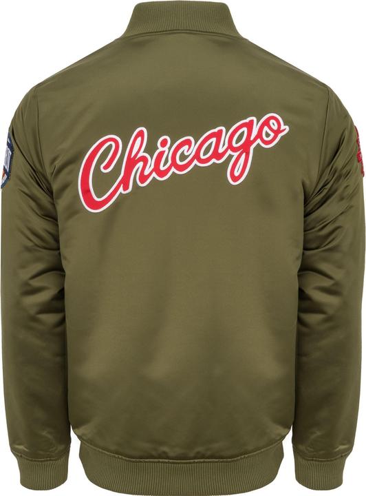 Produktbild Mitchell & Ness M&N Satin Bomber Jacke - PATCHES Chicago Bulls oliv - M (M)