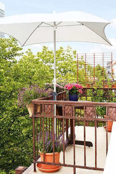Produktbild Royal Gardineer Sonnenschirmhalter