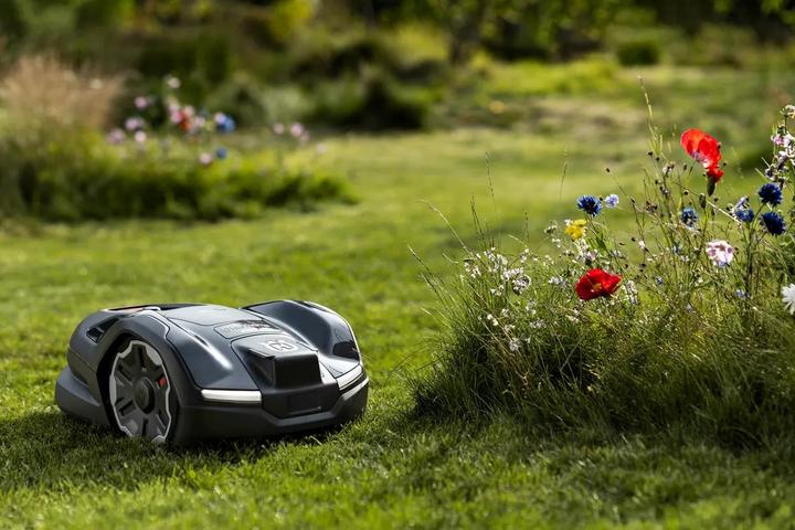 Actual product image Husqvarna Automower AM410XE NERA (1000 m²)
