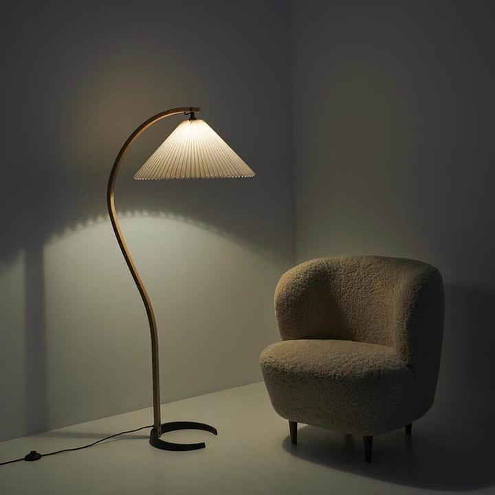 Image du produit Gubi Timberline Lampadaire White/Oak/Birch (E27)