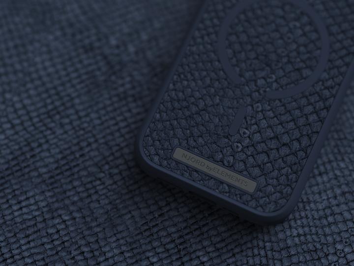 Actual product image Njord Hard Cover Vatn Case for iPhone 13 (Apple iPhone 13)