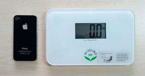 Actual product image Newline NY Super-Mini-Reise-Personenwaage (150 kg)