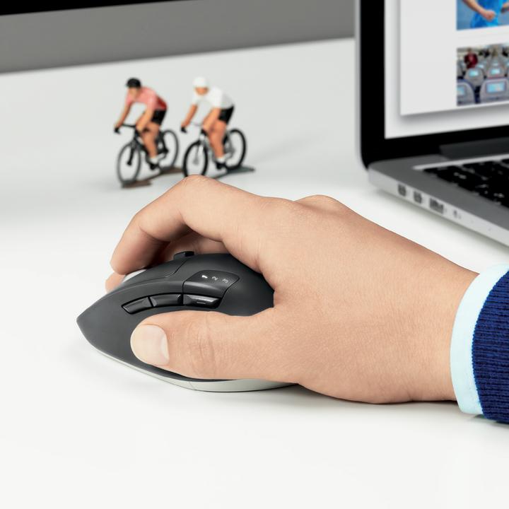 Actual product image Logitech M720 Triathlon (Wireless)