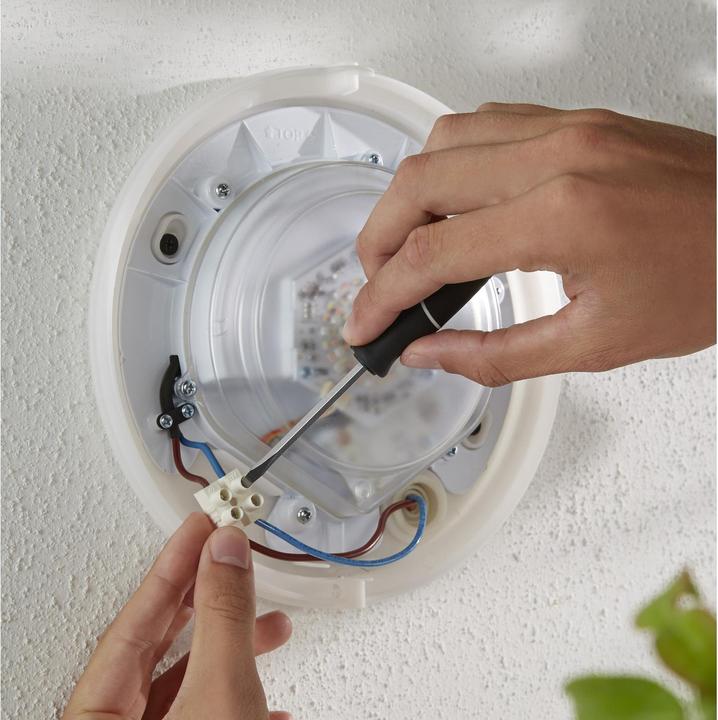 Actual product image Philips Hue Daylo Base (1050 lm)