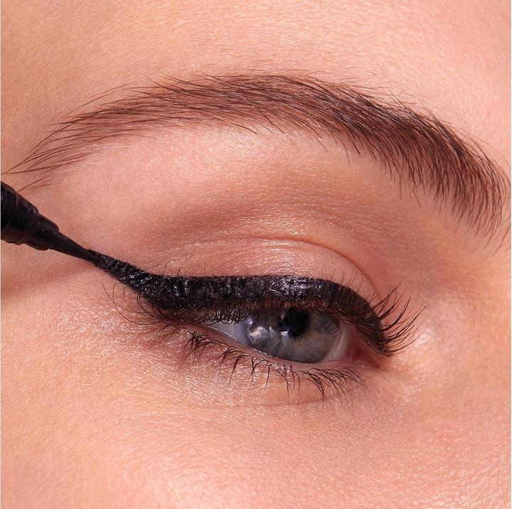 Actual product image Maybelline New York Hyper Easy (801 Matte Black)